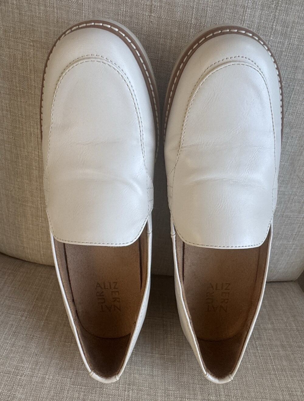 Naturalizer Women’s White Leather Comfort Slip-On Loafers Block Heel 8.5M